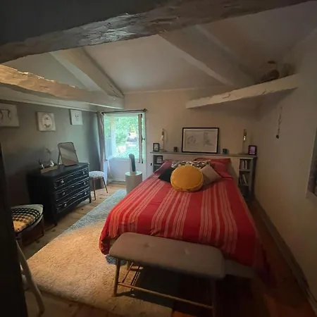 Prázdninový dům Maison Atypique Dans Le Gers Avec Activites