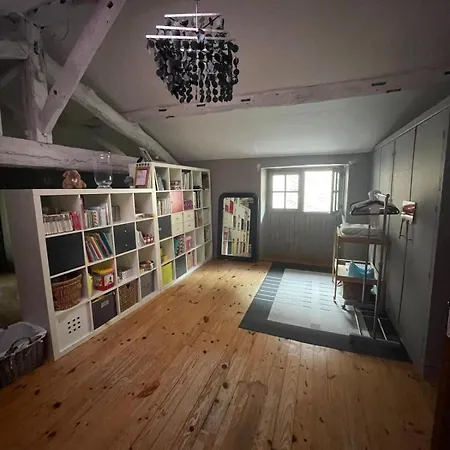 Holiday home Maison Atypique Dans Le Gers Avec Activites