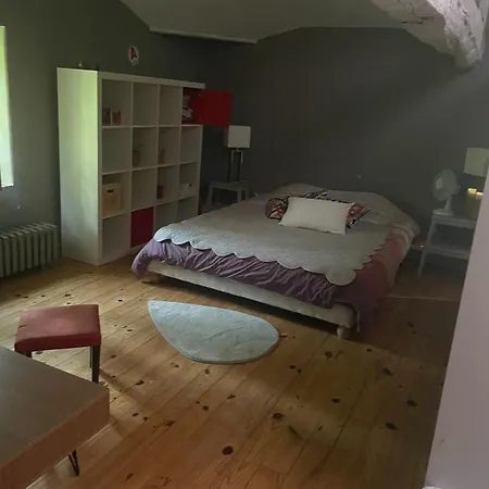 Holiday home Maison Atypique Dans Le Gers Avec Activites *