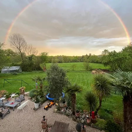 Maison Atypique Dans Le Gers Avec Activites