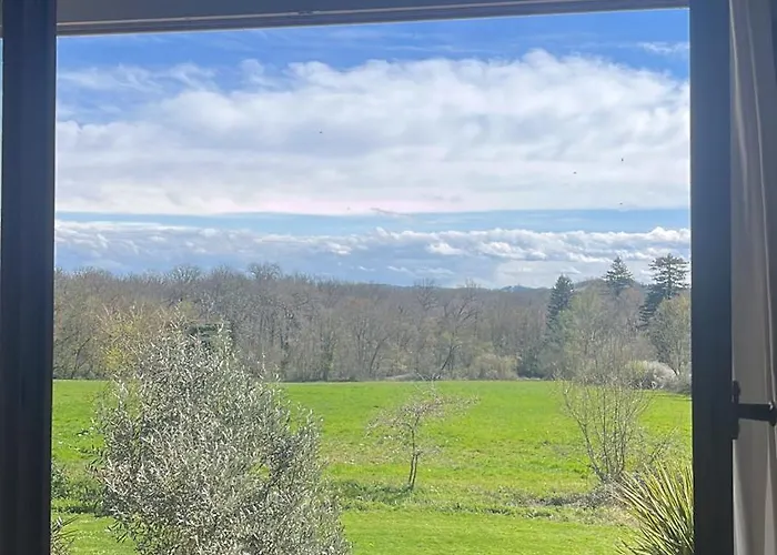 Maison Atypique Dans Le Gers Avec Activites Pavie